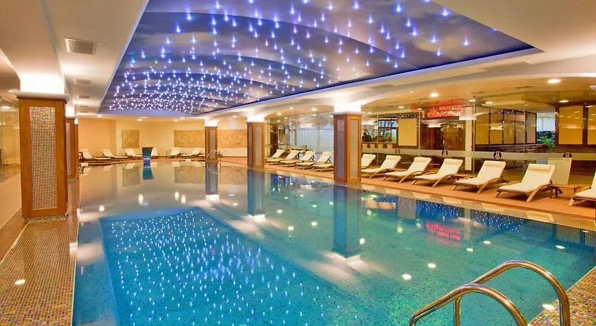 Hotel Berlin Park Vitosha Sofía 4*,